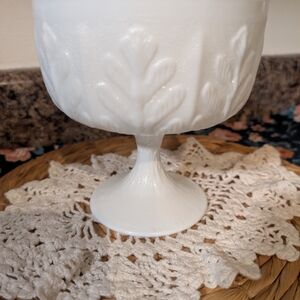 Elegant White Pedestal Bowl FTD Vintage Oak Leaf